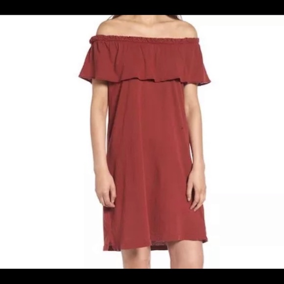 Current/Elliott Dresses & Skirts - Current/Elliot The Ruffle Off The Shoulder Dress